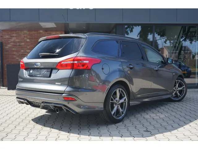 Ford Focus Wagon 1.5 ST-Line 2017 Benzine 3