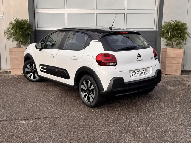 Citroën C3 1.2 PureTech ELLE 2021 Benzine 4