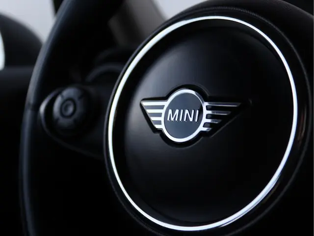 MINI One | Navigatiesysteem 2019 Benzine 46