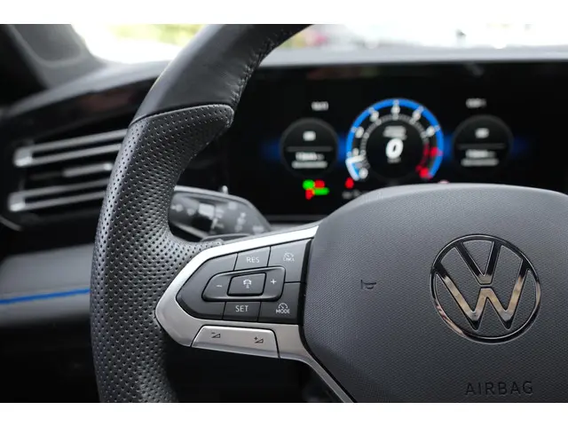 Volkswagen Tiguan 1.5 eTSI R-Line 2024 Benzine 15