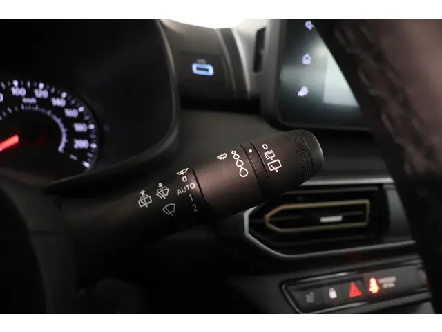 Dacia Sandero Stepway 1.1 TCe 110 Extreme 2024 Benzine 28