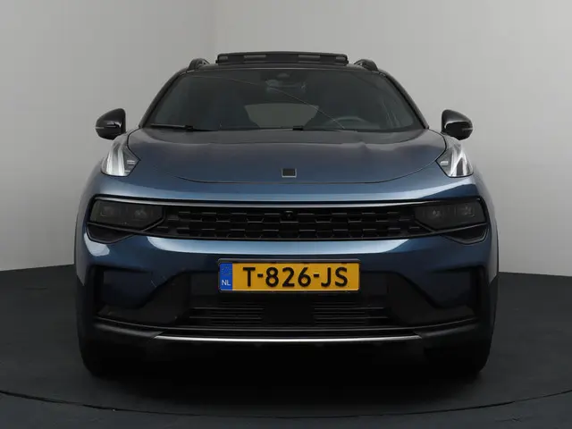 Lynk & Co 01 1.5 2023 Hybride Benzine 21