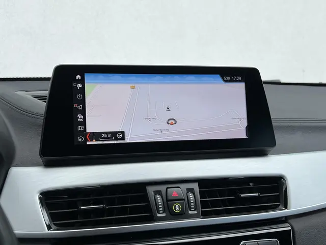 BMW X2 sDrive20i High Executive Edition 2019 Benzine 21