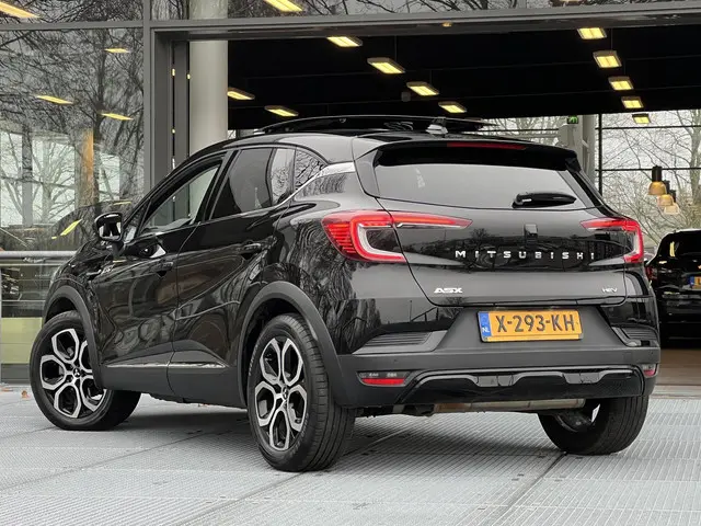 Mitsubishi ASX 1.6 HEV AT Instyle 2023 Hybride Benzine 6
