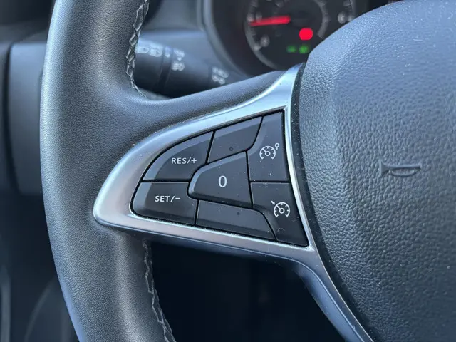 Dacia Duster 1.0 TCe Bi-Fuel Comfort 2022 Benzine 18