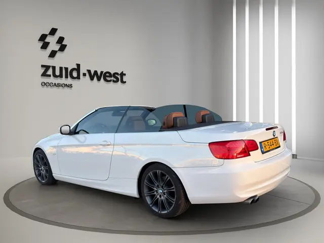BMW 3 Serie 328i cabrio Xenon Automaat 2013 Benzine 17