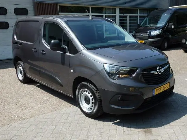 Opel Combo 1.5D L1H1 100 PK AIRO CRUISE PDC 2022 Diesel 2