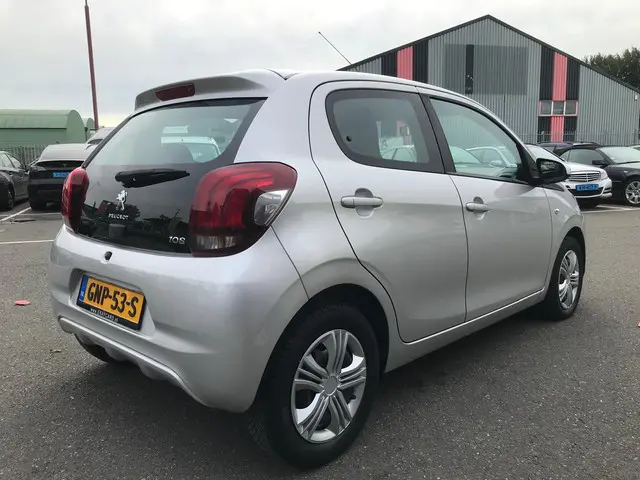 Peugeot 108 1.0 e-VTi Envy 2017 Benzine 5