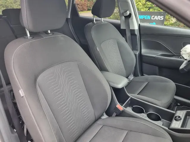 Hyundai Kona 1.6 GDI HEV Comf. S. 2025 Hybride Benzine 10