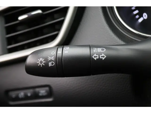 Nissan QASHQAI 1.2 Visia 2014 Benzine 32