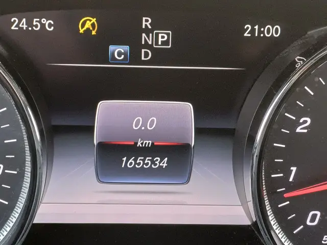 Mercedes-Benz E-Klasse 200 Premium 2017 Benzine 44