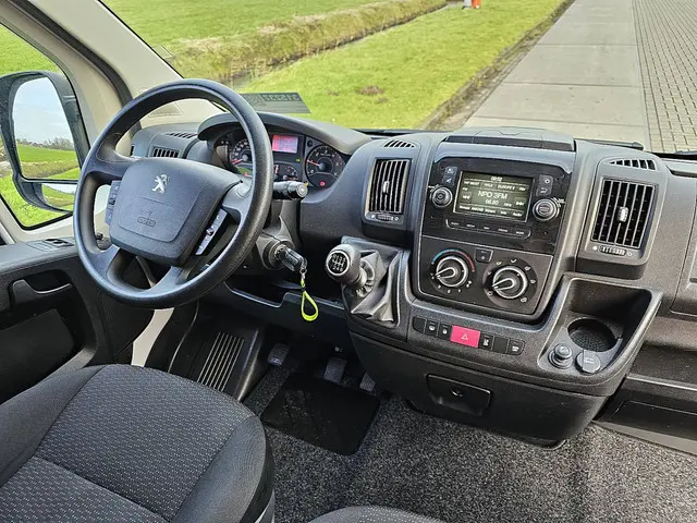 Peugeot Boxer 2.2 2022 Diesel 8