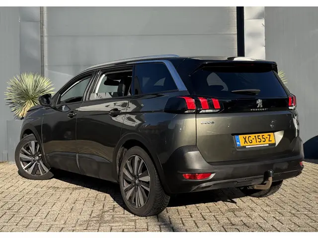 Peugeot 5008 1.2 PureTech/ Navi/PDC/AUT/7-Zits 2019 Benzine 11
