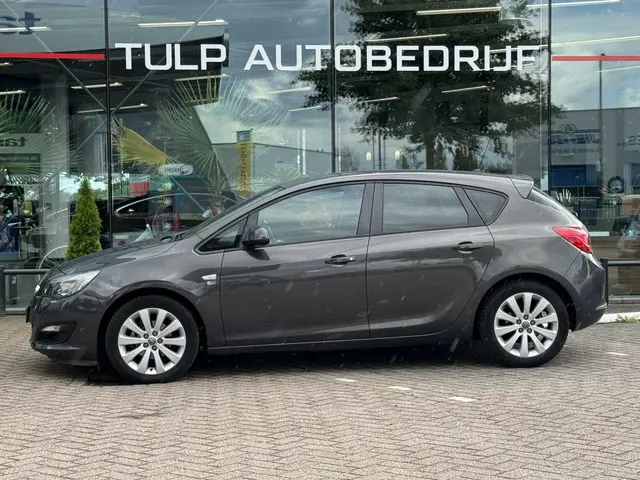 Opel Astra 1.4 Turbo Sport 2012 Leder/stof 2012 Benzine 5