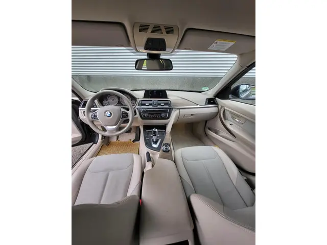 BMW 3 Serie 320 I Hi executive modern 2015 Benzine 21