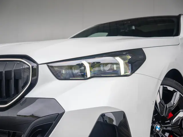 BMW 5 Serie Touring 520i 2026 Benzine 17