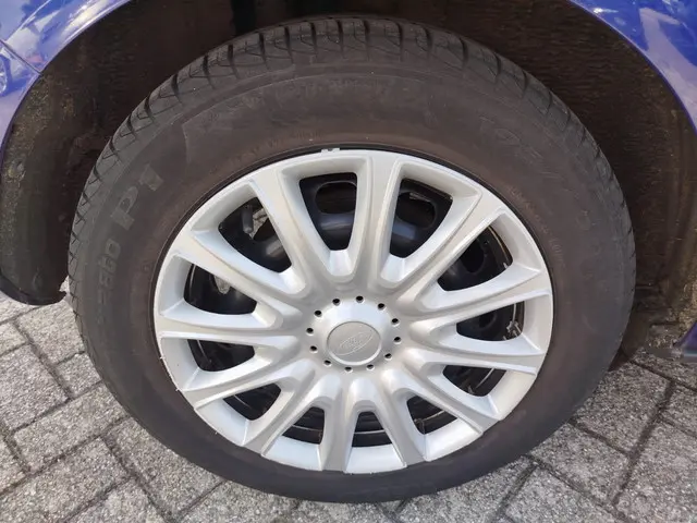 Ford B-MAX 1.0 EcoBoost Style/NIEUW D RIEM 2014 Benzine 20