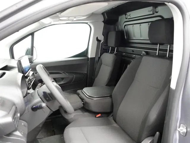 Opel Combo 1.5 BlueHDi 130 S&S L2 2024 Diesel 12