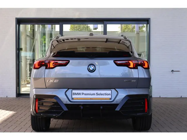 BMW iX2 eDrive20 67 kWh M Sport Edition 2025 Elektrisch 4