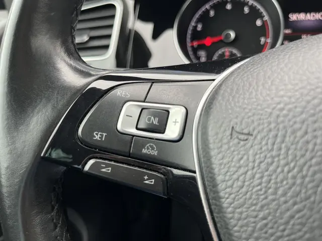 Volkswagen Golf 1.2 TSI Business Edition 2015 Benzine 21