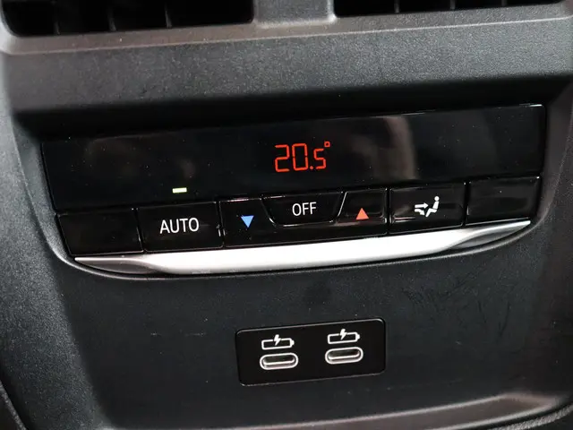 BMW i4 M50 High Executive 84 kWh 2023 Elektrisch 25