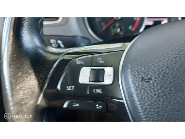 Volkswagen Polo 1.0 R-Line 2017 Benzine 12