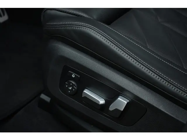 BMW X5 xDrive50e M-Sport 2023 Hybride Benzine 18