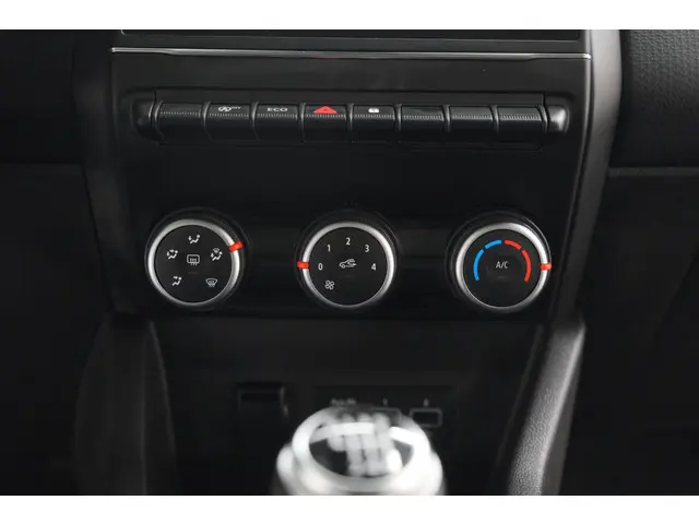 Renault Clio TCe 90 Zen 2022 Benzine 34