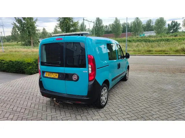 Fiat Doblò Cargo 1.4 T-Jet CNG Bj 2018 2018 CNG 5