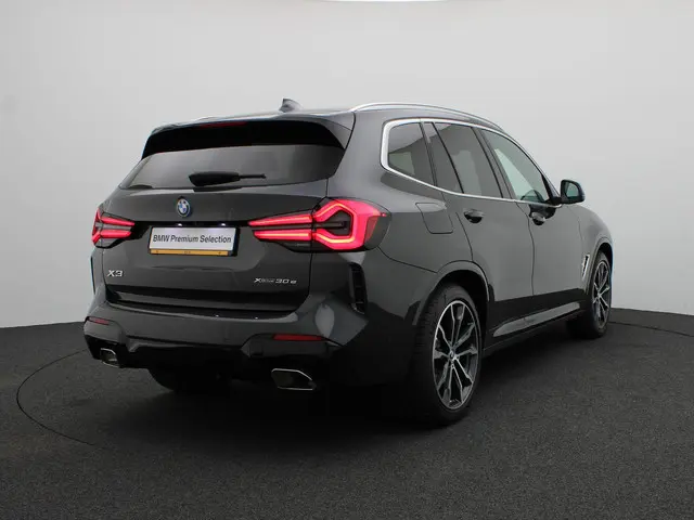 BMW X3 xDrive30e 2023 Hybride Benzine 2
