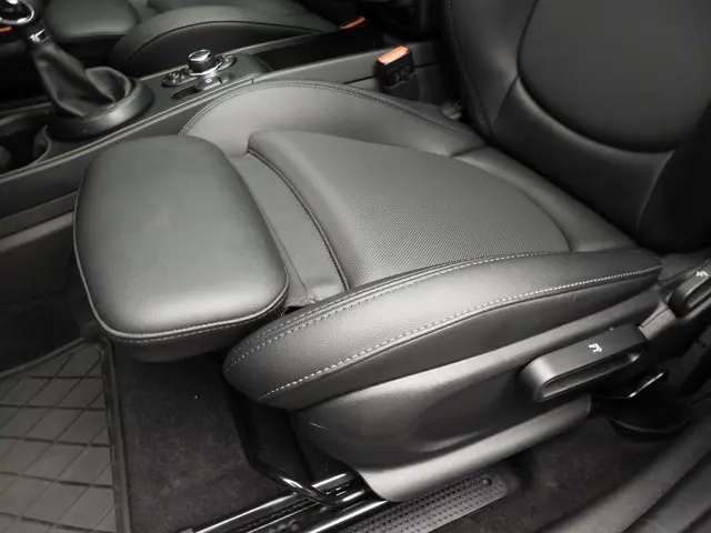 MINI Countryman SE 2021 Hybride Benzine 19