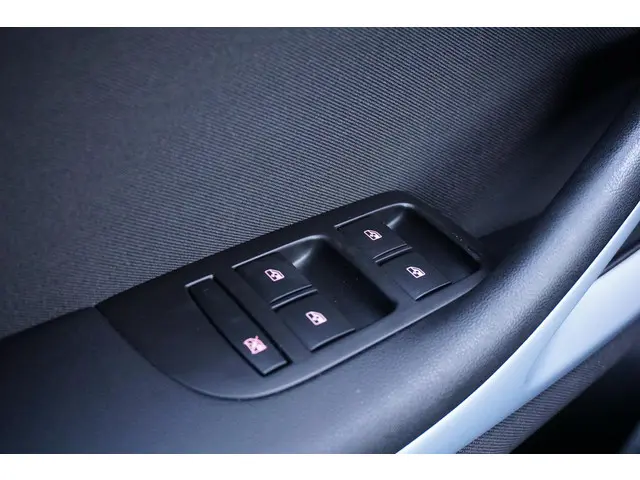 Opel Zafira Tourer 1.6 Blitz 2016 Benzine 26