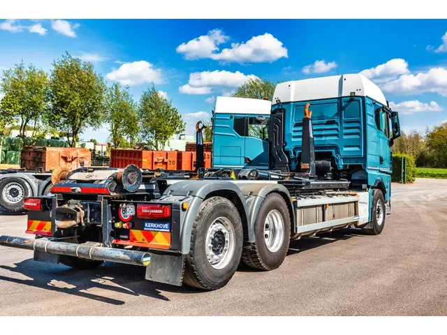 MAN TGX 26.510 6x2-4 LL + AJK 2023 Diesel 3