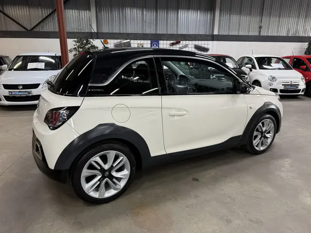 Opel ADAM 1.2 Jam 2016 Benzine 3