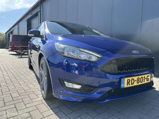 Ford Focus Wagon 1.0 ST-Line 2017 Benzine 23
