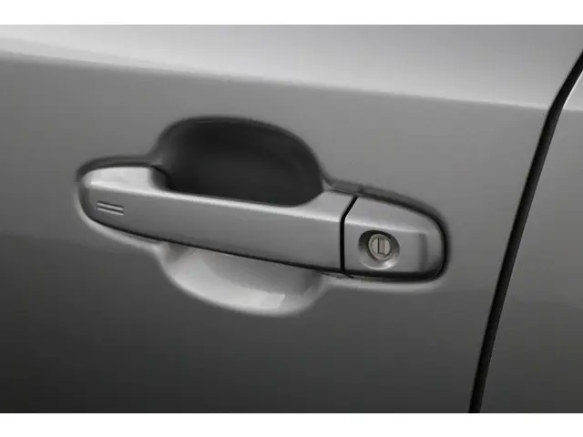 Toyota C-HR 1.2 Bi-Tone 2017 Benzine 36