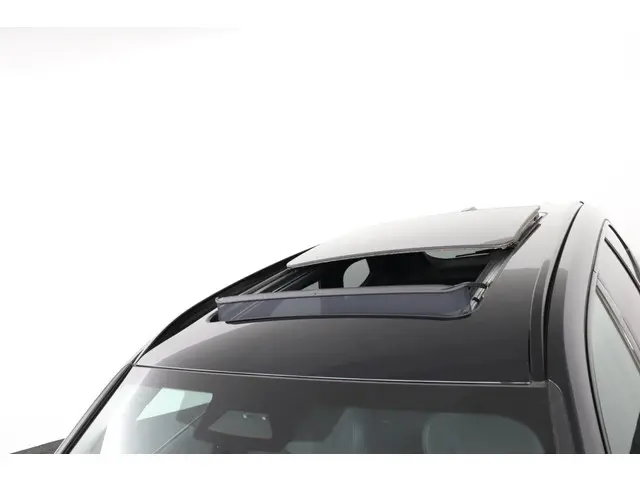 BMW X1 xDrive23i 2026 Benzine 33