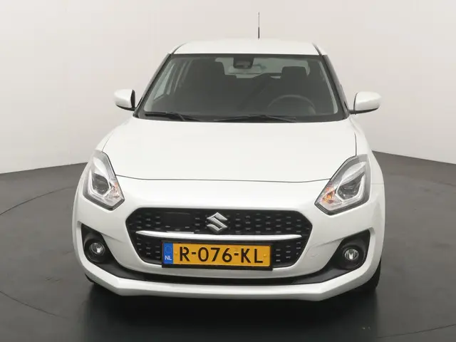 Suzuki Swift 1.2 Select Smart Hybrid 2022 Benzine 8