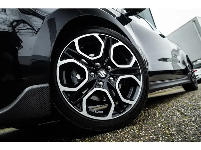 Suzuki Swift 1.4 Sport 2018 Benzine 33