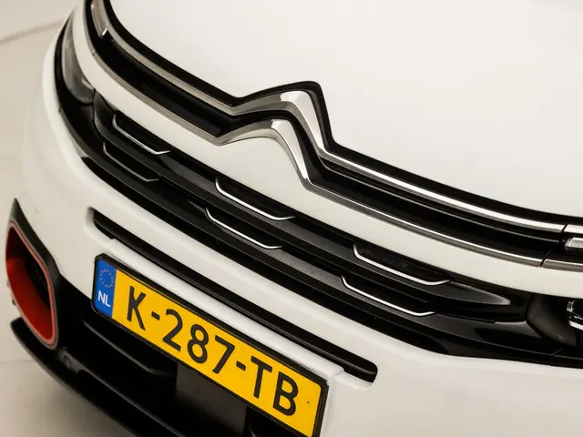 Citroën C5 Aircross 1.6 PureTech Sport 2019 Benzine 36