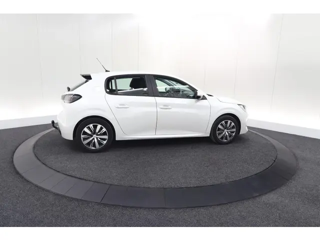 Peugeot 208 PureTech 100 EAT8 Active 2020 Benzine 9