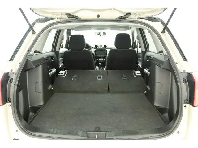 Suzuki Vitara 1.6 Exclusive 2015 Benzine 26