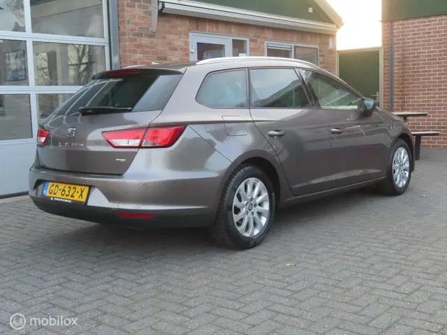 SEAT Leon ST 1.4 TSI ACT Style/nav/pdc/clima. 2015 Benzine 5