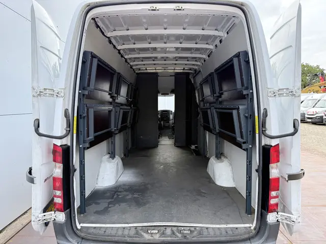 Mercedes-Benz Sprinter 311 2.2 CDI 2017 Diesel 12