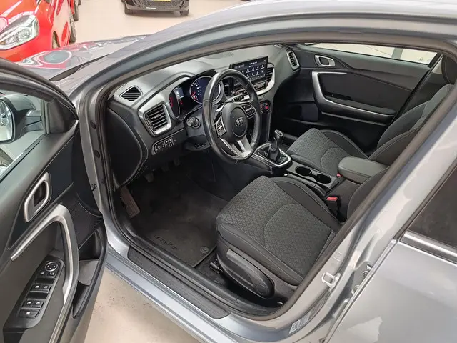 Kia Ceed Sportswagon 1.0 T-GDi DynamicLine 2020 Benzine 2