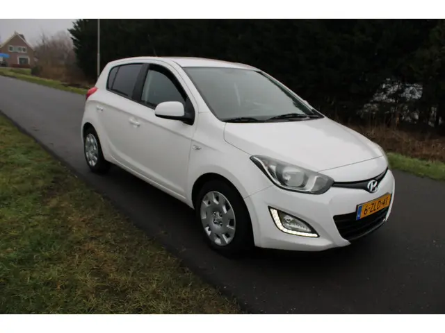 Hyundai i20 3