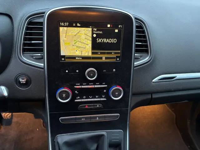 Renault Scénic 1.2 TCe Zen, 2017 Benzine 10