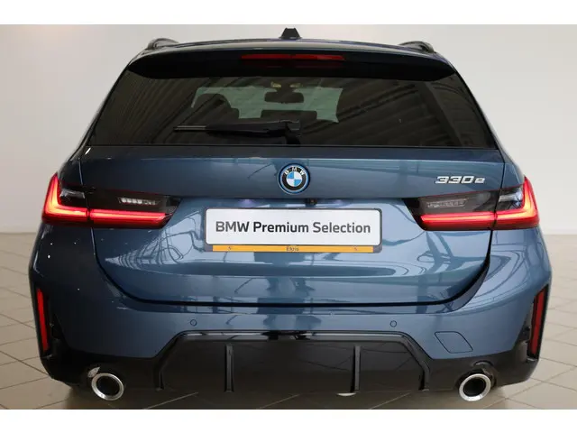 BMW 3 Serie Touring 330e 2025 Hybride Benzine 5