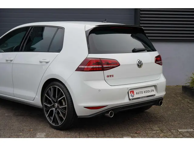 Volkswagen Golf 2.0 TSI GTI Performance 2014 Benzine 4