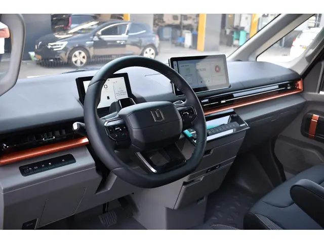 Farizon SV L2H1 83 kWh 2025 Elektrisch 7